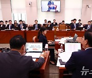 [국감초점] 법사위 오늘도 '이재명' vs '김건희'…동행명령장 발부도(종합)