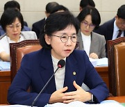 'Risk of bioterrorism' from NK's trash balloons: KDCA head