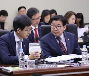 권익위 사무처장 “김 여사 가방 사건, 고도로 계산된 몰카·정치 공작”