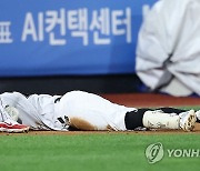 kt 배정대 '안타 치고 3루까지'