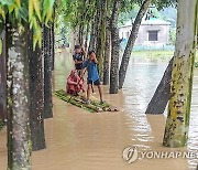 BANGLADESH FLOODS