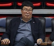 김택규 대한배드민턴협회의 회장