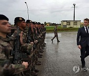 FRANCE UKRAINE TRAINING TROOPS