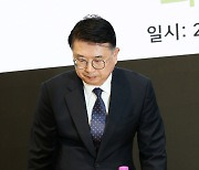 의료개혁 토론회 참석한 장상윤 사회수석