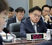 [내수·재정 빈곤 한국경제] 세수결손 30조 현실화… 나라살림 적자 급증