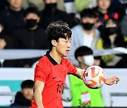 한국, 이재성 헤더골로 기선제압…요르단에 1-0 리드