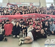 "그저 선수를 응원하는 마음으로" 요르단까지 1만149km 날아간 축구팬의 진심[암만 현장]