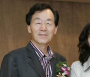 "딸 한강이 골라 준 책 읽는 즐거움에 폭 빠졌죠"