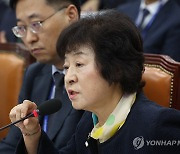 동북아 이사장 "한국 국민 수준, 1940년대 英보다 못해" 발언 뭇매