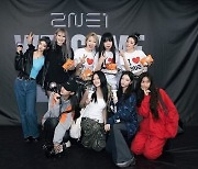 산다라박, 뉴진스와 인증샷 공개 '2NE1♥NewJeans'