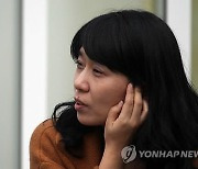 "봄부터 북향 방에서 살았다"…한강 최신작은 9월 발표한 시 2편