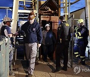 Colorado Gold Mine People Trapped