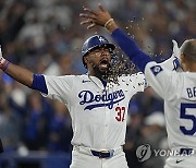 APTOPIX NLDS Padres Dodgers Baseball