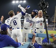 NLDS Padres Dodgers Baseball