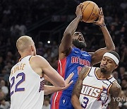 Pistons Suns Basketball