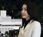 윤 정부 인사 19명, ‘김건희 관계’ 희림·도이치모터스에 재취업