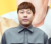 [종합] 이진호 불법도박 빚, 증여세 신고 당해…BTS 지민·이수근 등 피해→‘코미디 리벤지’까지 불똥