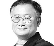 [최현철의 시시각각] ‘한강의 기적’에 분노하는 사람들