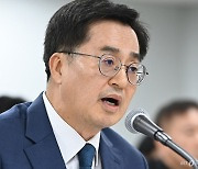 김동연 경기도지사 "연천, 파주 등 접경지 '위험구역 설정' 검토"