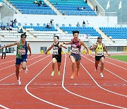 제105회 전국체전 육상 남자 일반부 200ｍ에서 우승한 고승환