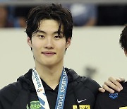 '파리 은메달' 김우민, 자유형 400m 우승...전국체전 4관왕