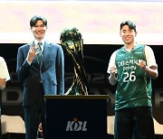 통합우승 약속부터 ‘펀한 농구’까지…전쟁 앞둔 KBL 10개 구단 감독, 출사표 전해 [KBL 미디어데이]