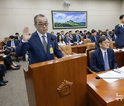 국감서 사망사고 질타…정인섭 한화오션 사장 "안전한 조선소 만들 것"