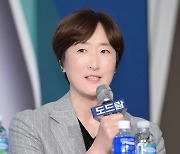 [V-미디어데이] "올 플레이", "1", "성장"...끝은 "몽구스"...여자부 감독들이 내민 출사표는?