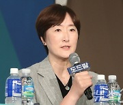 새시즌 각오 밝히는 장소연 감독