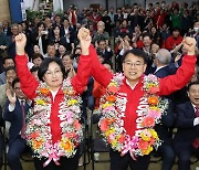 '당선 유력' 윤일현 후보