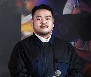 예고편 삭제 위기에도 "럭키비키잖아" '대도시의 사랑법' 박상영 작가 "논란 덕에 오히려 작품 알려져"