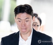 황의조, 불법 촬영 인정… 징역 4년 구형→12월 선고