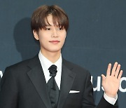 ‘성범죄 피소’ 태일, NCT 퇴출 이어 SM서도 쫓겨났다