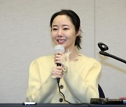 민희진 "붕 떠있지만 고난 극복할 계획 있다”…뒤숭숭한 하이브는 직원들 격려