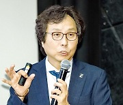 “변혁의 중심 부산, 근현대 유산 잇는 문화자유구역 만들자”