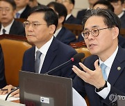 국세청장 "직원 비위 방지 위해 본청도 자체감사 추진"