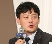 [포토] 이영택 감독 '돌풍의 핵'