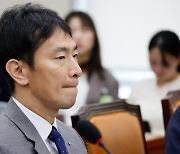 "미숙했다"…월권 논란 지적에 고개 숙인 이복현