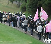 [mhn포토] 상상인 한경 와우넷 오픈 1라운드, 구름 관중