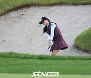 [STN포토]벙커샷 하고 있는 주가인