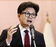 텃밭 지킨 한동훈… 더 센 '용산 쇄신 드라이브' 압박