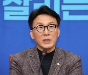 민주 김민석 “김건희 개, 검찰 탄핵”…심우정 검찰총장·이창수 중앙지검장 탄핵 추진 예고