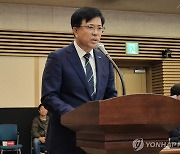 강원대 휴학 승인권자 변경 타당성 논쟁…총장 두루뭉술 답변