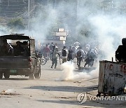 PAKISTAN STUDENTS PROTEST