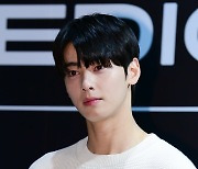 아스트로 차은우, 옷 따뜻하게 입으라고 챙겨주고 싶은 남자 가수 1위 [TEN차트]