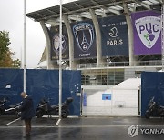 '루이뷔통  주인' 아르노 가문, 파리 FC 인수...PSG 독주 체제 바꿀 수 있을까