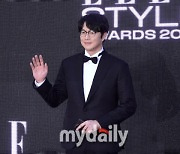 성시경, 패션 매거진 시상식 참석…"모두 엉망인데 감사합니다"