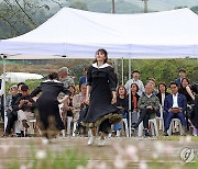 남원 문화의달 기념행사 찾은 유인촌 장관