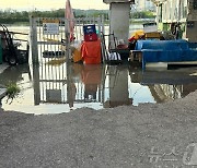 전북 서해안 폭풍해일주의보…군산 외항 해수면 755㎝까지 높아져