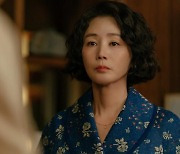 미스코리아 출신 배우 김성령, '파격 도전'의 끝은?